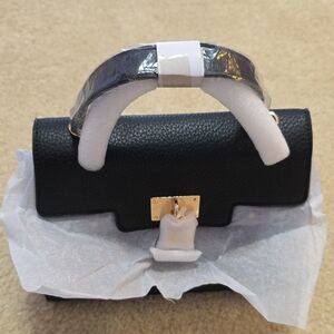 Elegant Black Leather Handbag